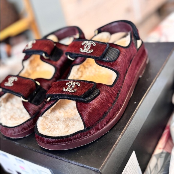 CHANEL Dad Ponyhair Sandals, Size 36 - Picture 6 of 15